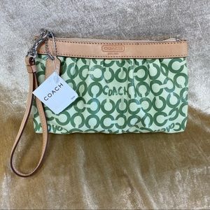 Coach Bags - COACH LEAH Pouch NWT Coach Bags - COACH LEAH Pouch NWT